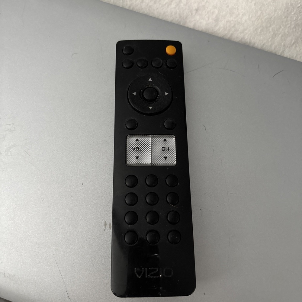 Genuine Vizio VR2 VR4 TV Remote Control SHOWS WEAR